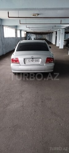 Hyundai Sonata-4