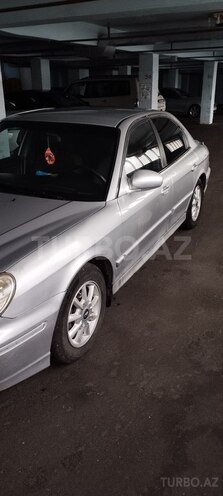 Hyundai Sonata-2