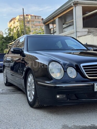 Mercedes E 280-2
