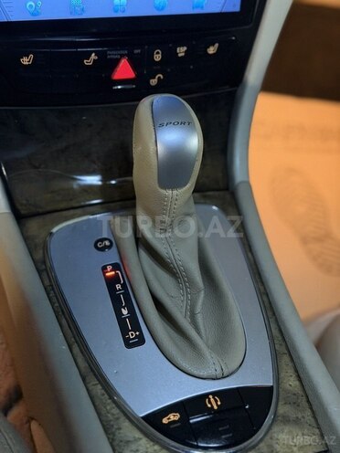 Mercedes E 320-14