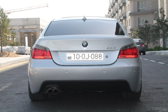 BMW 530-5