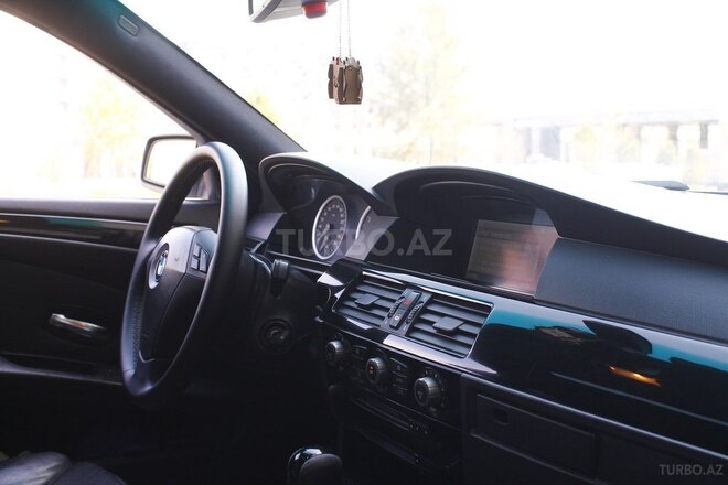 BMW 530-7
