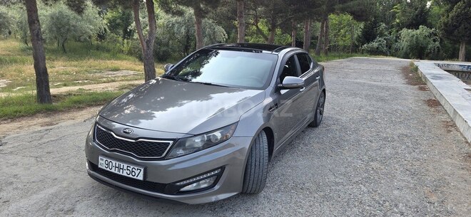 Kia Optima-1