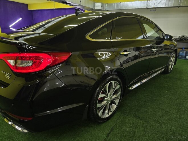 Hyundai Sonata-4