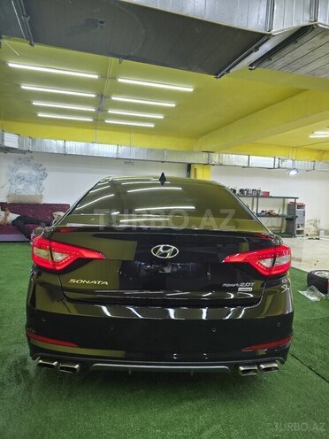 Hyundai Sonata-5