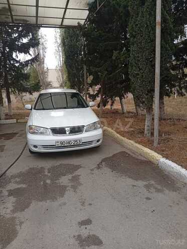Nissan Sunny-2