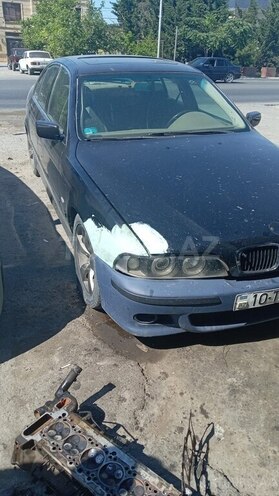 BMW 528-5