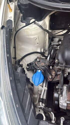 Kia Rio-11