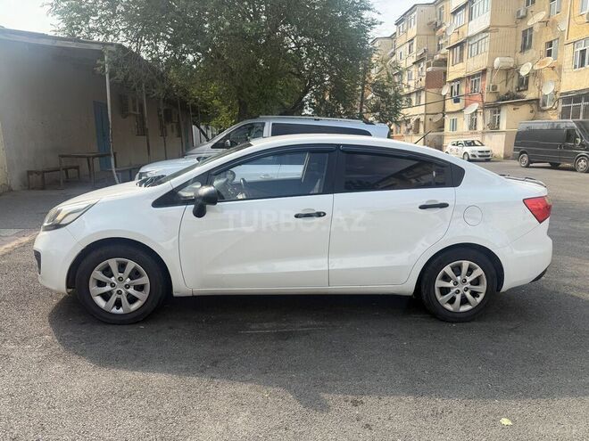Kia Rio-2