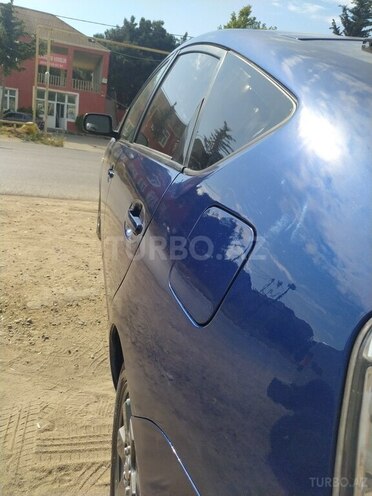 Toyota Prius-8