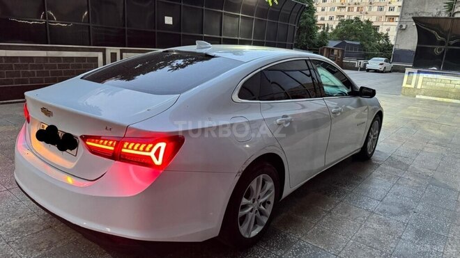 Chevrolet Malibu-2