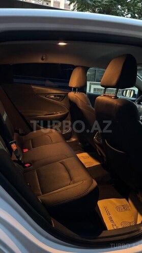 Chevrolet Malibu-10