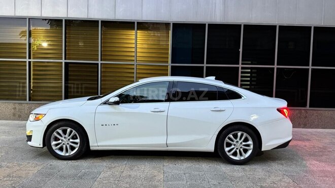 Chevrolet Malibu-13