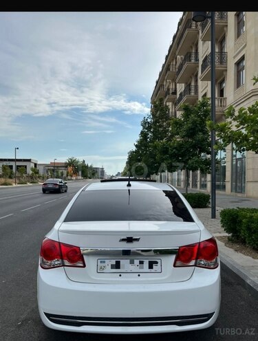 Chevrolet Cruze-2