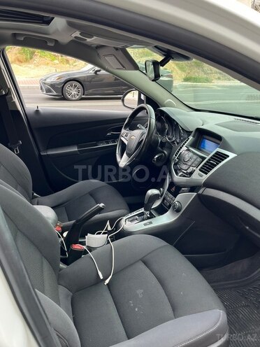 Chevrolet Cruze-4