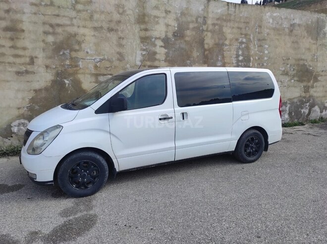 Hyundai H-1-4