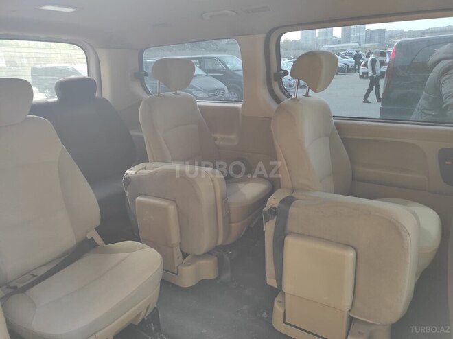Hyundai H-1-6