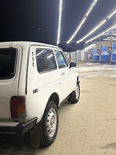 LADA (VAZ) Niva-4