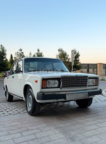 LADA (VAZ) 2107-6