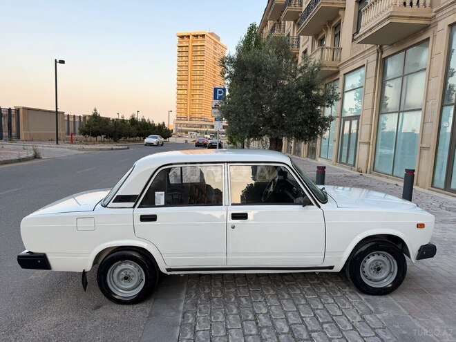 LADA (VAZ) 2107-9