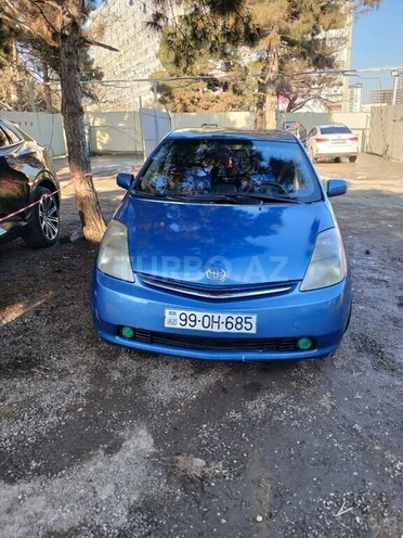 Toyota Prius-1