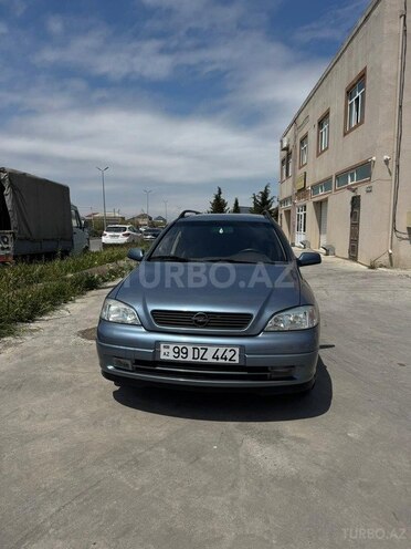Opel Astra-11
