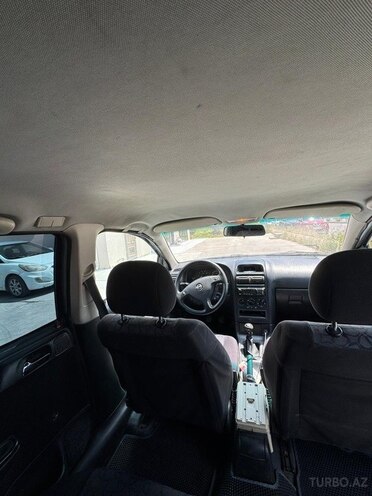 Opel Astra-10