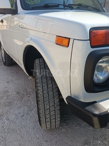 LADA (VAZ) Niva-3