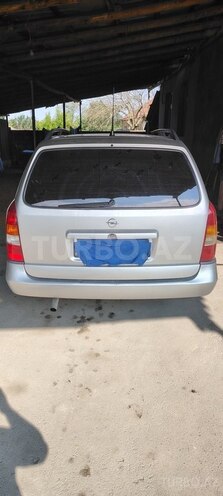 Opel Astra-2
