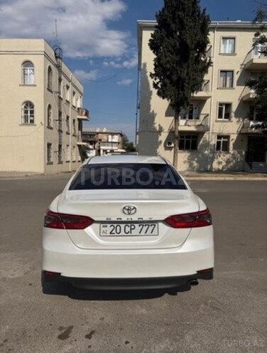 Toyota Camry-2