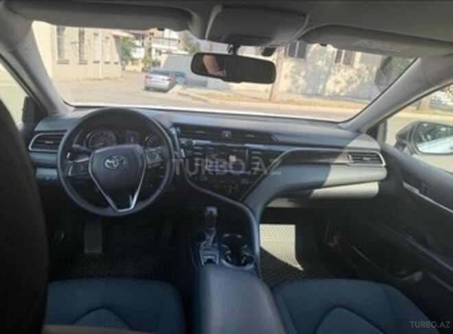 Toyota Camry-3