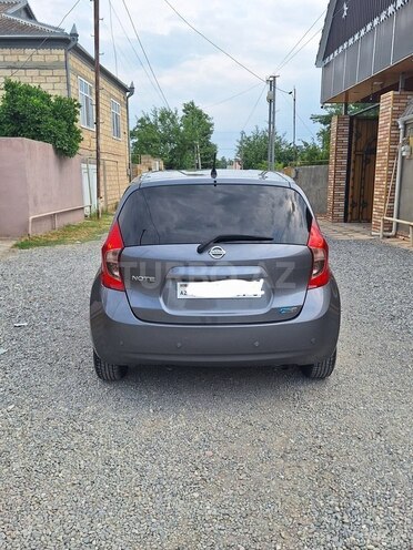 Nissan Note-15