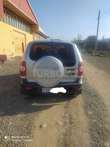 Chevrolet Niva-6