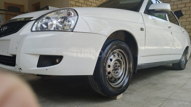 LADA (VAZ) Priora-8