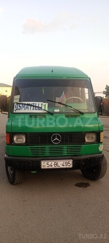 Mercedes 208 D-6