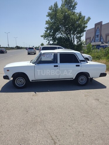 LADA (VAZ) 2107-4