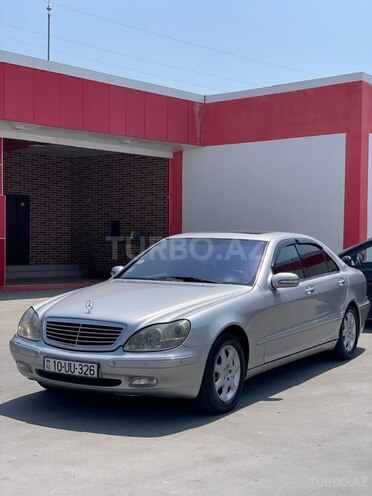 Mercedes S 320-1