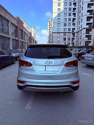 Hyundai Santa Fe-2