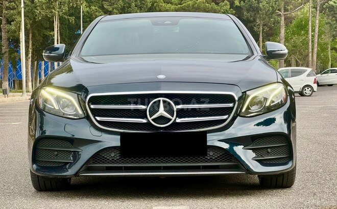 Mercedes E 300-4