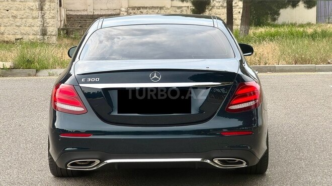 Mercedes E 300-7