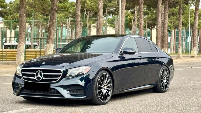 Mercedes E 300-5