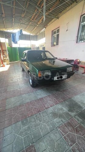 LADA (VAZ) 21099-1