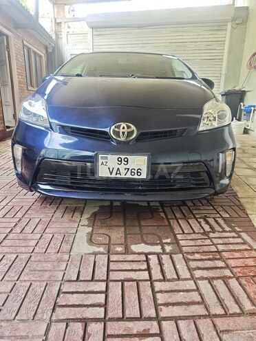 Toyota Prius-1