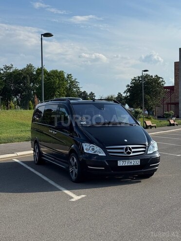 Mercedes Viano-2
