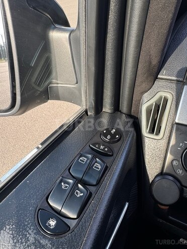 Mercedes Viano-17