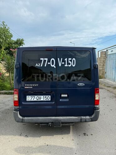 Ford Transit-2