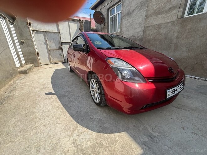 Toyota Prius-2