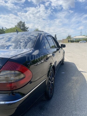 Mercedes E 220-7