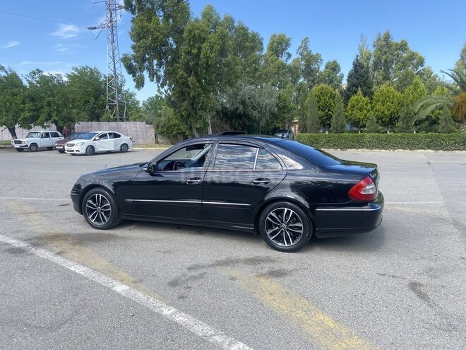 Mercedes E 220-5