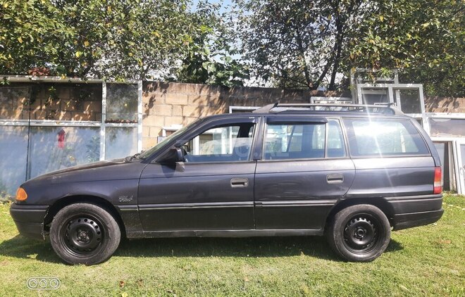 Opel Astra-6
